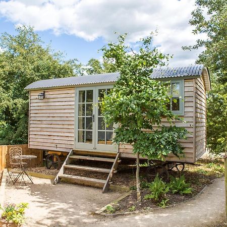 Perkins Luxury Shepherd Huts นอตติงแฮม ภายนอก รูปภาพ