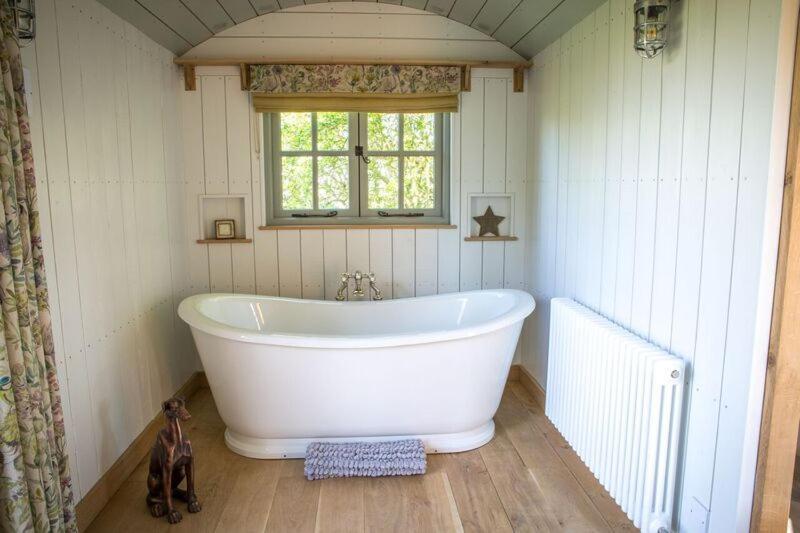 Perkins Luxury Shepherd Huts นอตติงแฮม ภายนอก รูปภาพ