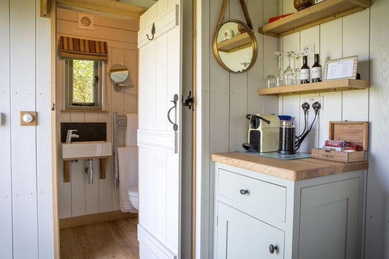 Perkins Luxury Shepherd Huts นอตติงแฮม ภายนอก รูปภาพ